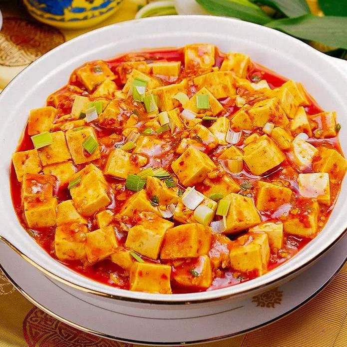 Tofu, sauce spicy Sichuan Mapo